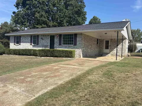 112 E 7th, Newark, AR 72562 photo 2