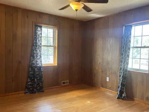 112 E 7th, Newark, AR 72562 photo 16