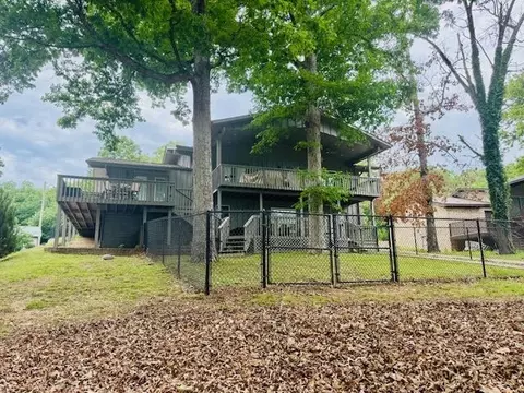 36 Winnebago Cir, Cherokee Village, AR 72529
