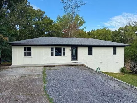 3565 Denny Cir, Batesville, AR 72501