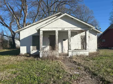 328 S Lake St, Blytheville, AR 72315