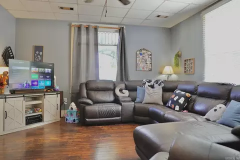 100 S Dowell Ave, Tuckerman, AR 72473 photo 8