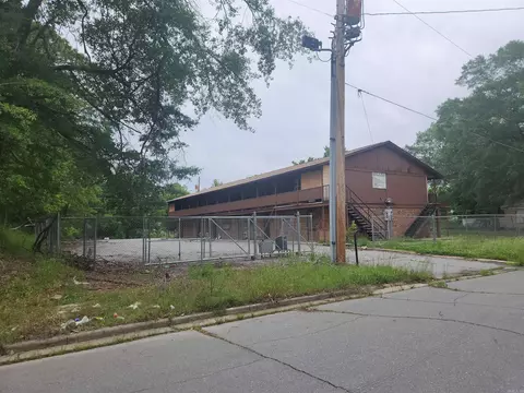 1020 S Linden, Pine Bluff, AR 71611 photo 7