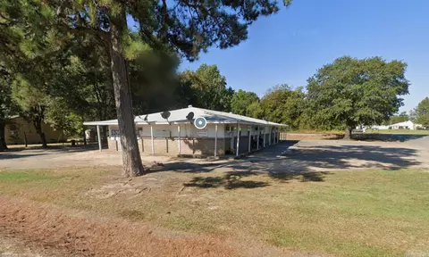 2202 W 10th Ave, Pine Bluff, AR 71611 photo 4