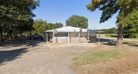 2202 W 10th Ave, Pine Bluff, AR 71611 photo 5