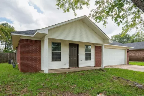 Exterior - 3985 Cirrus Dr, Conway, AR 72034 photo 1 of 4