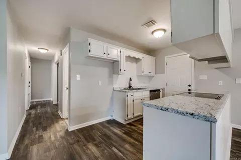 Entry Way - 3985 Cirrus Dr, Conway, AR 72034 photo 1 of 1