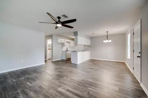 Living - 3985 Cirrus Dr, Conway, AR 72034 photo 1 of 5