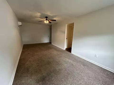 Living - 213 Melrose, Trumann, AR 72472 photo 5 of 5