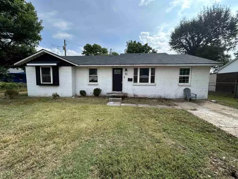 Exterior - 213 Melrose, Trumann, AR 72472 photo 2 of 4