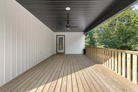 Exterior - 6010 Oak Leaf Dr, Harrison, AR 72601 photo 4 of 11