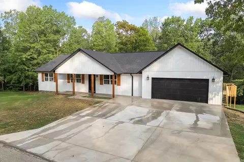 Exterior - 6010 Oak Leaf Dr, Harrison, AR 72601 photo 7 of 11