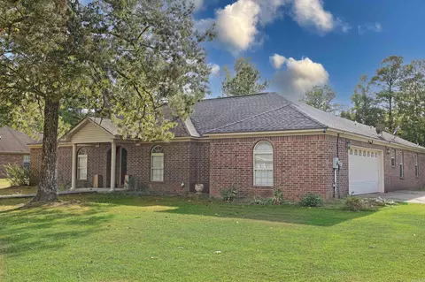 7796 Coachlight Dr, Pine Bluff, AR 71603 photo 2