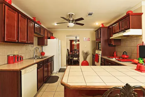 7796 Coachlight Dr, Pine Bluff, AR 71603 photo 6