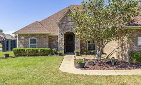 Exterior - 12608 Marble Dr, Fort Smith, AR 72916 photo 2 of 8