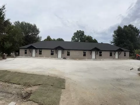 824 Ellis, Trumann, AR 72472 photo 1