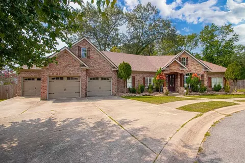 2609 Pinehurst Cv, Benton, AR 72019 photo 1