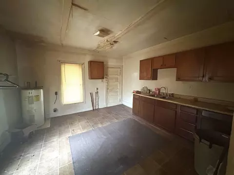 Kitchen - 225 Claxton Loop, Batesville, AR 72501 photo 1 of 1