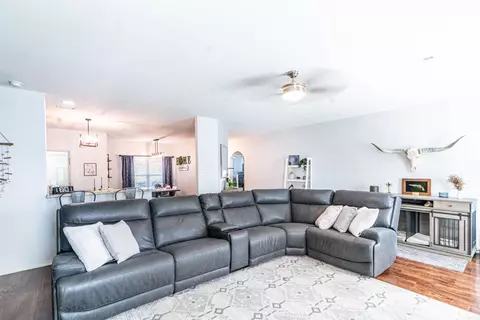 Living - 124 Harper Dr, Brookland, AR 72417 photo 1 of 2