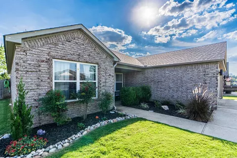 Exterior - 124 Harper Dr, Brookland, AR 72417 photo 3 of 9