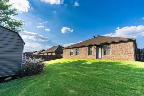 Exterior - 124 Harper Dr, Brookland, AR 72417 photo 6 of 9