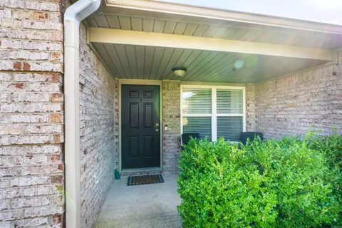 Exterior - 124 Harper Dr, Brookland, AR 72417 photo 2 of 9