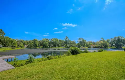 View/Area - 2205 W Lakeview Dr, Benton, AR 72015 photo 2 of 2