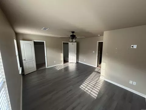 1002 Katy Ln, Alexander, AR 72002 photo 4
