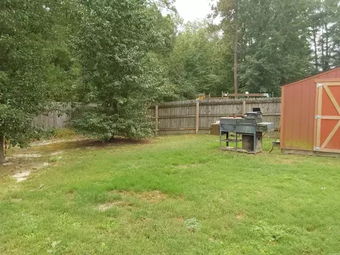 Exterior - 221 Iris St, Haskell, AR 72015 photo 3 of 4