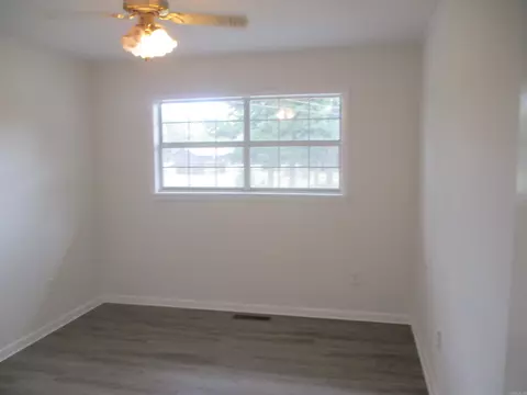 Bedroom - 1625 Circle Dr, Malvern, AR 72104 photo 3 of 3