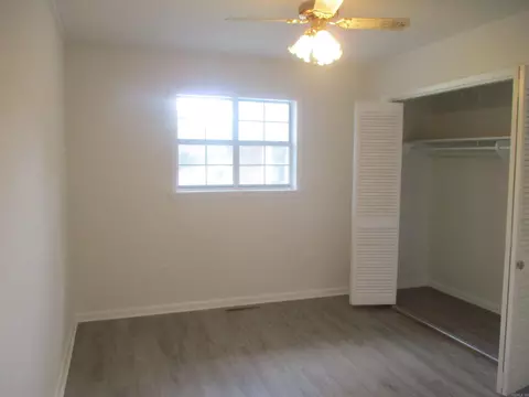 Bedroom - 1625 Circle Dr, Malvern, AR 72104 photo 2 of 3
