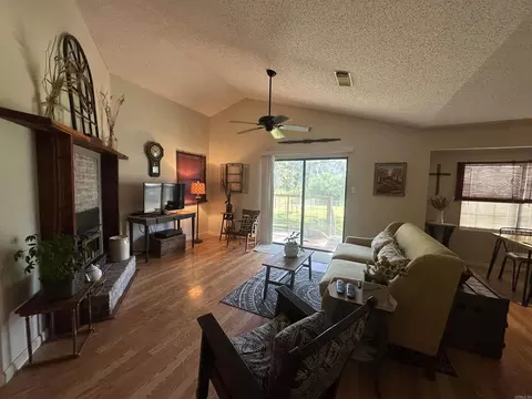 2045 Miller County 73, Doddridge, AR 71834 photo 6