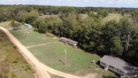 160 Coburn Ln, Batesville, AR 72501