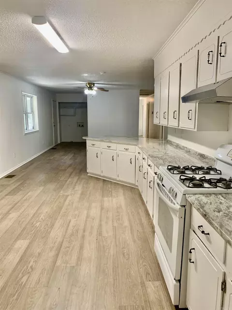 7421 Corrigan, Mabelvale, AR 72103 photo 9