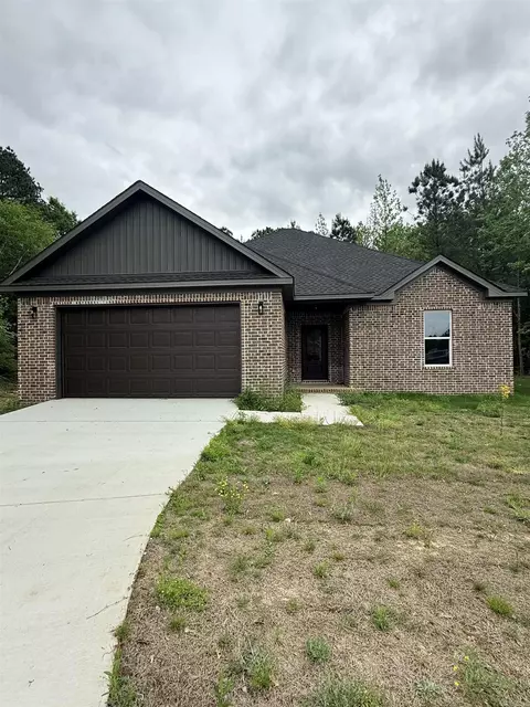 370 Meadow Creek Dr, Haskell, AR 72015