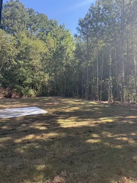 Exterior - 370 Meadow Creek Dr, Haskell, AR 72015 photo 8 of 11