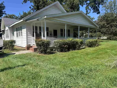 120 Wilson St, Lonoke, AR 72086