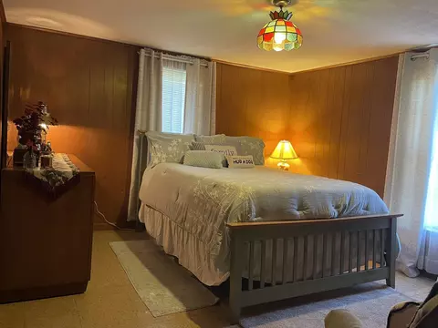 Bedroom - 690 N Copperhead Rd, Franklin, AR 72536 photo 1 of 3