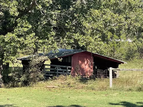 Exterior - 690 N Copperhead Rd, Franklin, AR 72536 photo 4 of 6