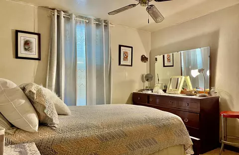 Bedroom - 690 N Copperhead Rd, Franklin, AR 72536 photo 2 of 3
