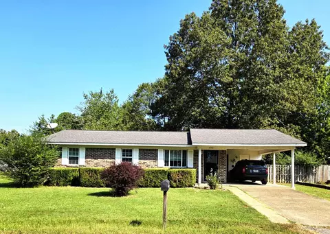 Exterior - 2701 Ozark St, Mena, AR 71953 photo 5 of 5