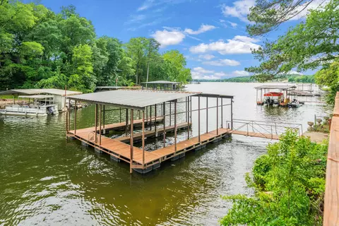 103 Oak Pt, Hot Springs National Park, AR 71901