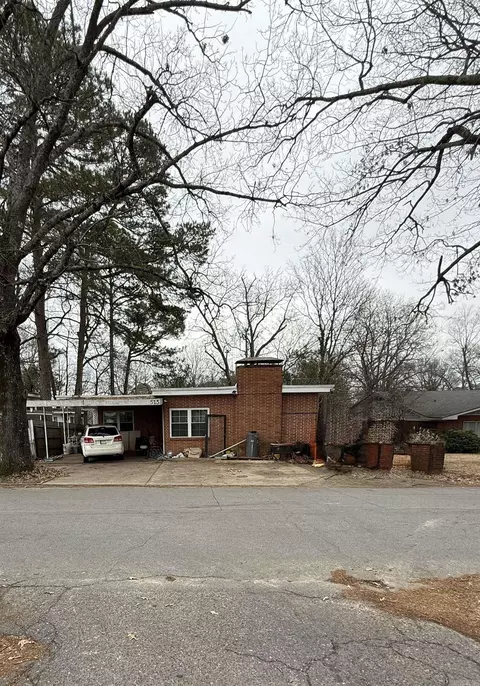 513 Cherry Ln, Malvern, AR 72104 photo 1
