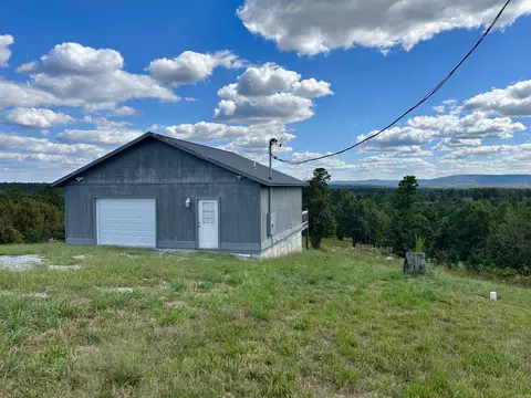 250 Deitrick Dr, Mountain View, AR 72560