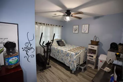 Bedroom - 407 Oak, Warren, AR 71671 photo 1 of 3