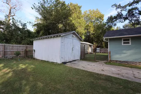 Exterior - 407 Oak, Warren, AR 71671 photo 4 of 7
