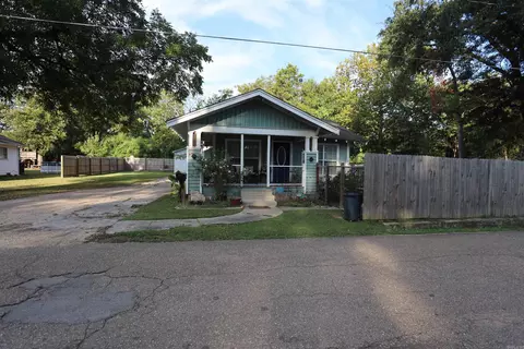 Exterior - 407 Oak, Warren, AR 71671 photo 5 of 7