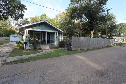 Exterior - 407 Oak, Warren, AR 71671 photo 2 of 7