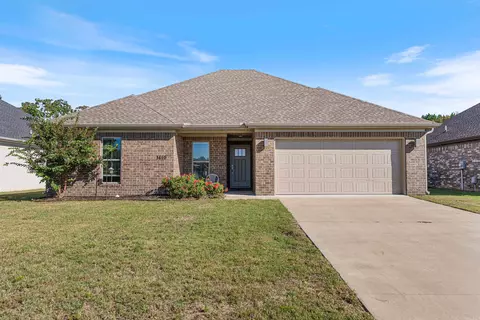 Exterior - 1410 E Siebenmorgen Rd, Conway, AR 72032 photo 1 of 5