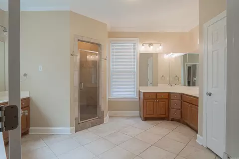 Bath - 807 Cascade Dr, Cabot, AR 72023 photo 6 of 12